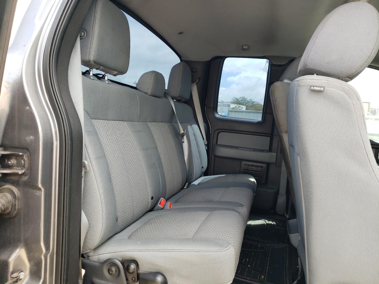 Photo 6 from auction – 2013 FORD F150 SUPER with VIN 1FTFX1CF2DFC58180