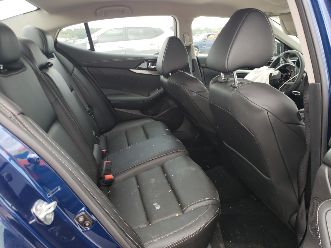 Photo 6 from auction – 2022 NISSAN MAXIMA with VIN 1N4AA6CV8NC504366