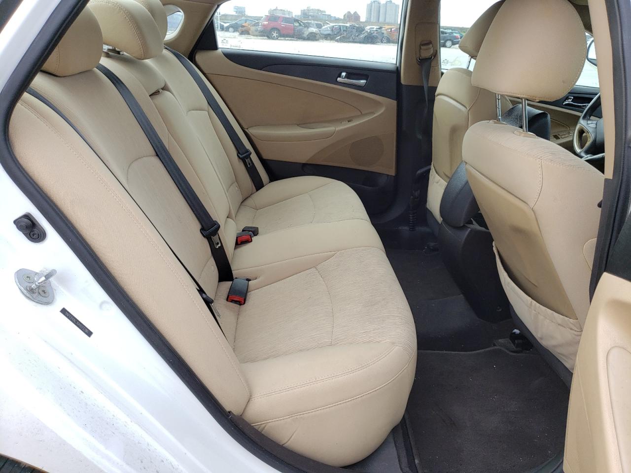 Photo 6 from auction – 2013 HYUNDAI SONATA GLS with VIN 5NPEB4AC3DH523280