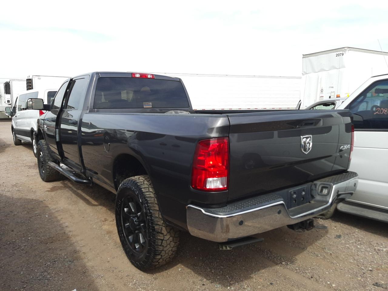 Photo 3 from auction – 2017 RAM 2500 ST with VIN 3C6UR5HL8HG685947