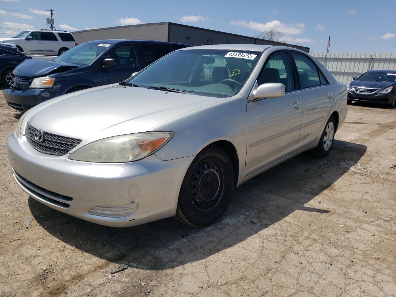 Photo 2 from auction – 2002 TOYOTA CAMRY LE with VIN 4T1BE32K52U055996