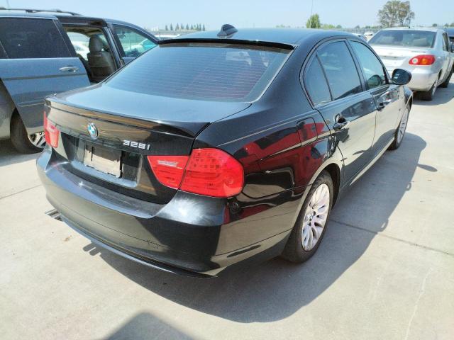 Photo 4 from auction – 2009 BMW 328 I with VIN WBAPH77509NM30609