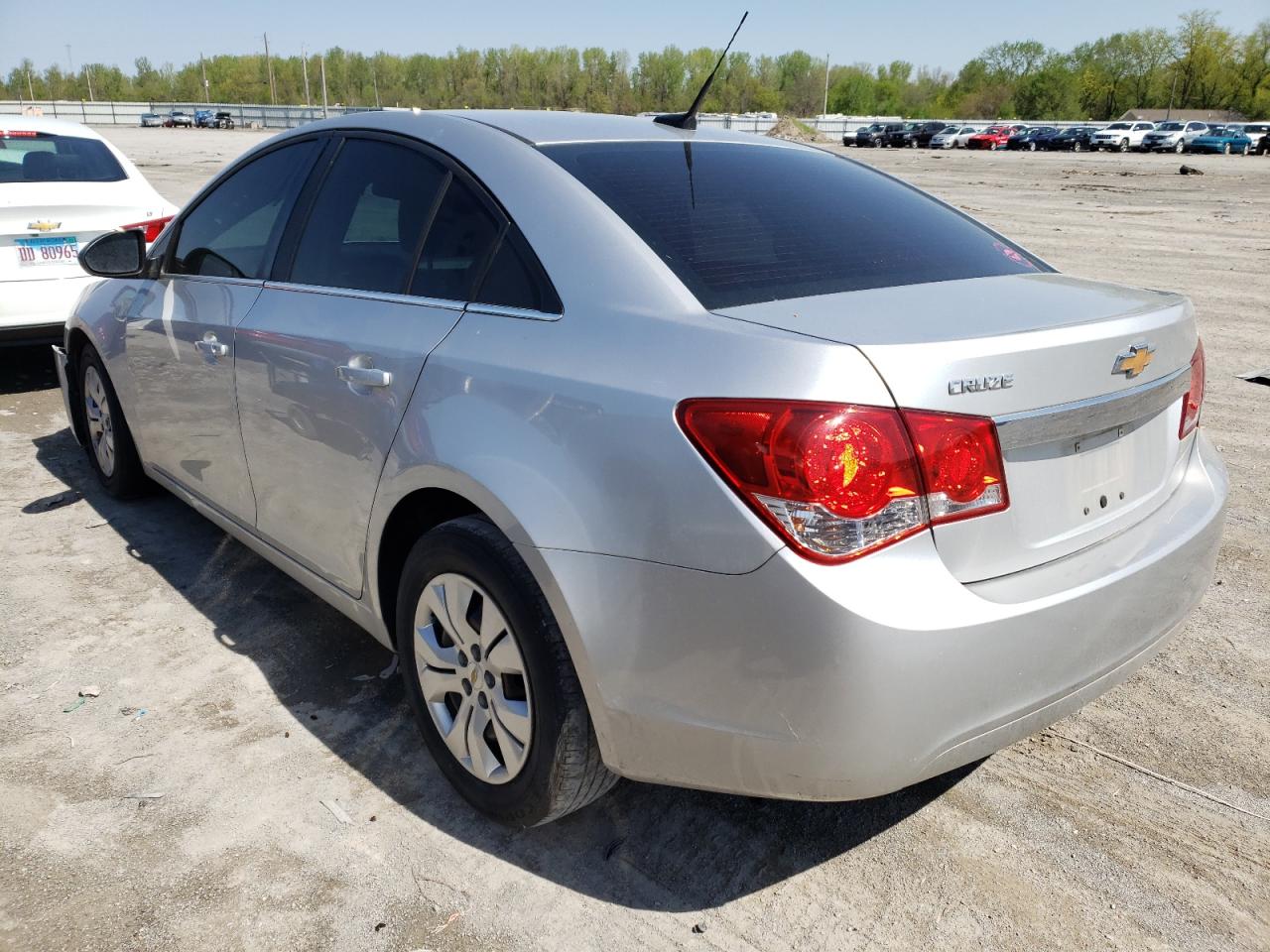 Photo 3 from auction – 2012 CHEVROLET CRUZE LS with VIN 1G1PC5SH3C7375018