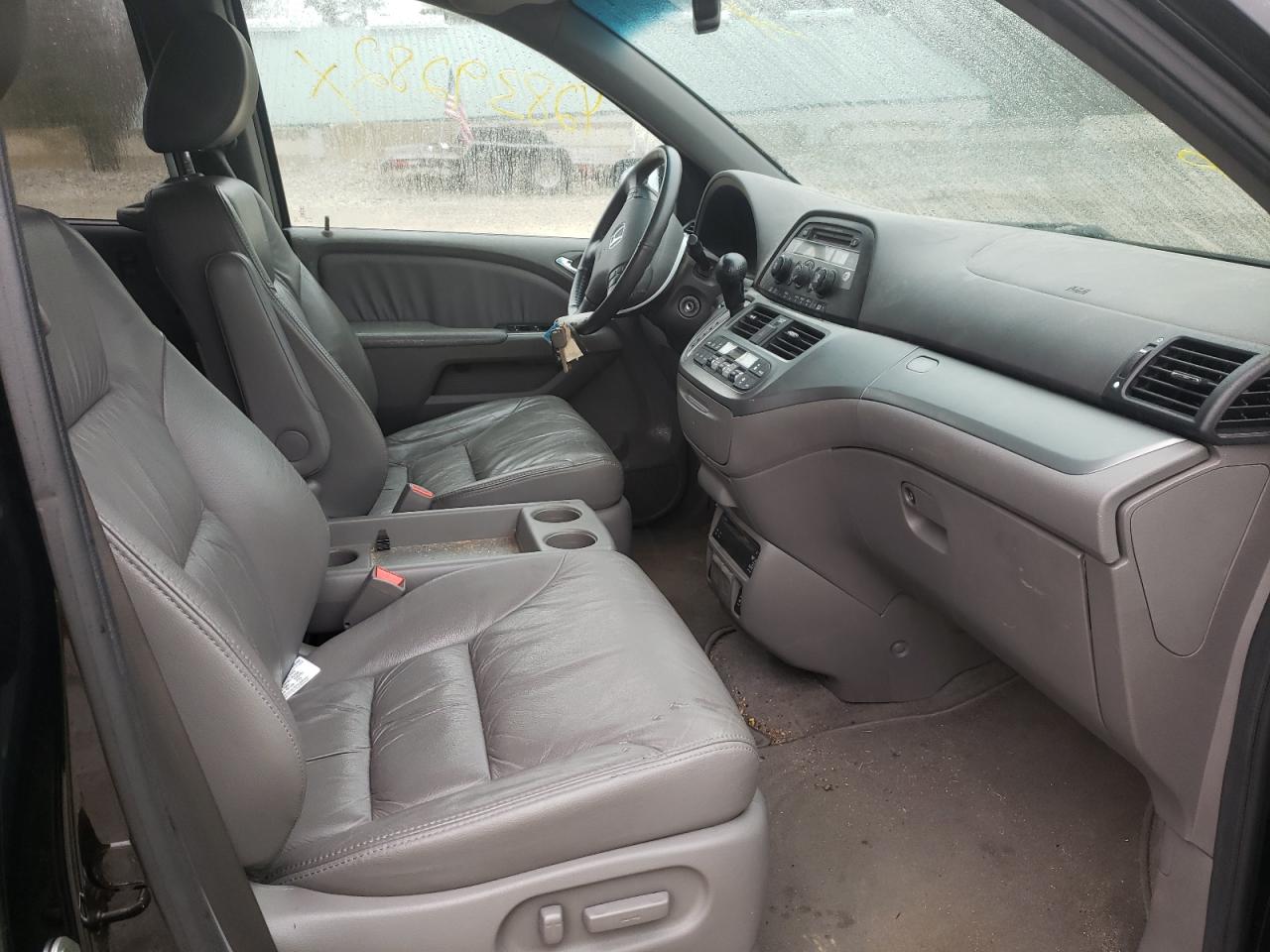 Photo 5 from auction – 2010 HONDA ODYSSEY with VIN 5FNRL3H77AB082880