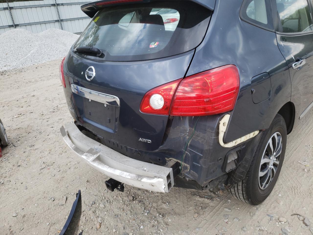 Photo 9 from auction – 2013 NISSAN ROGUE S with VIN JN8AS5MV2DW628540