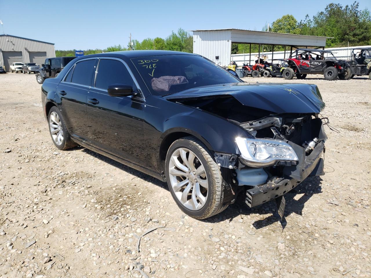 CHRYSLER 300 LIMITE 2017 with VIN 2C3CCAAG9HH577353 - Photo from auction