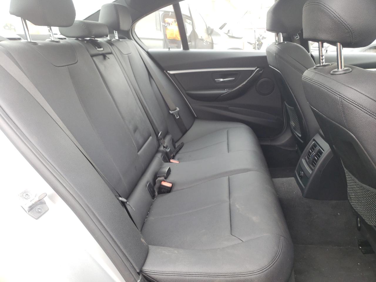 Photo 6 from auction – 2018 BMW 330 XI with VIN WBA8D9G5XJNU71510