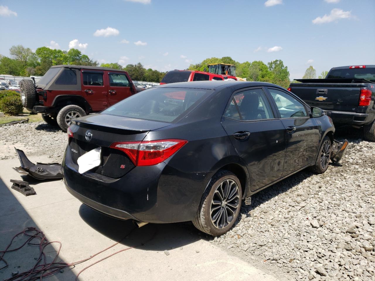 Photo 4 from auction – 2016 TOYOTA COROLLA L with VIN 5YFBURHE4GP552652