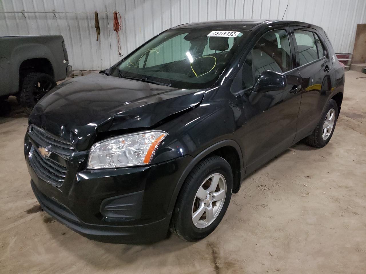 Photo 2 from auction – 2016 CHEVROLET TRAX LS with VIN KL7CJNSB9GB659552