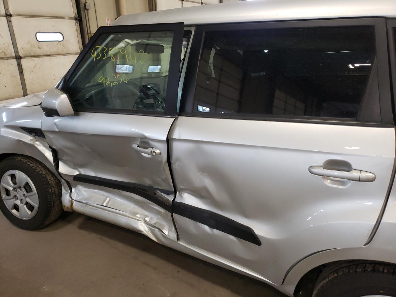 Photo 9 from auction – 2013 KIA SOUL with VIN KNDJT2A55D7483483