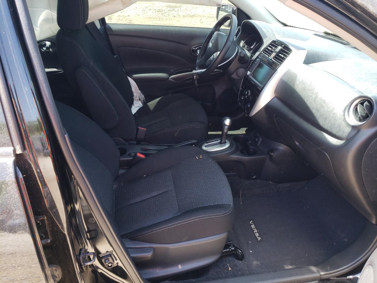 Photo 5 from auction – 2019 NISSAN VERSA S with VIN 3N1CN7AP5KL806749