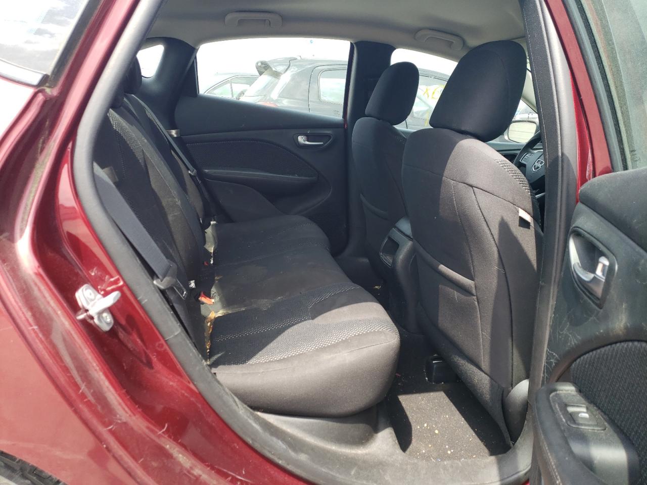 Photo 6 from auction – 2015 DODGE DART SE with VIN 1C3CDFAA8FD345651