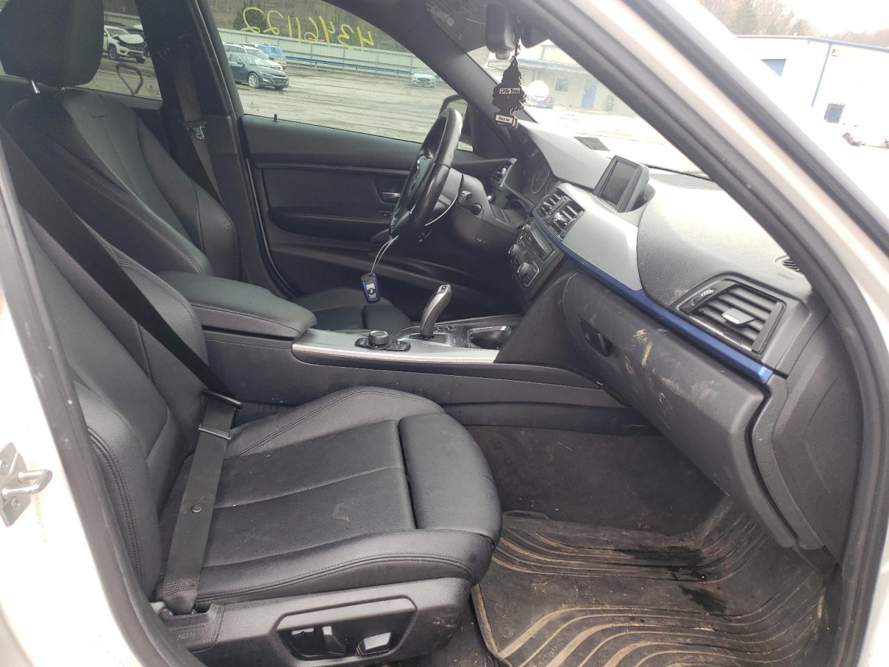 Photo 5 from auction – 2013 BMW 328 XI SUL with VIN WBA3B5C59DF593725