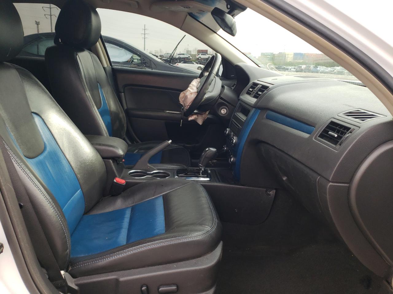 Photo 5 from auction – 2012 FORD FUSION SPO with VIN 3FAHP0KC2CR268287
