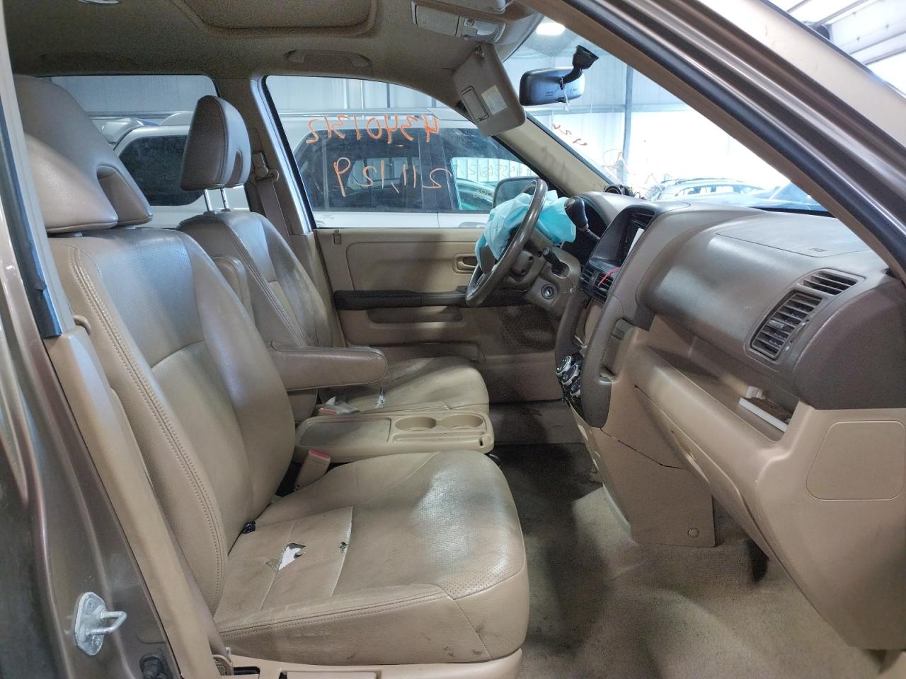 Photo 5 from auction – 2005 HONDA CR-V SE with VIN JHLRD78955C031017