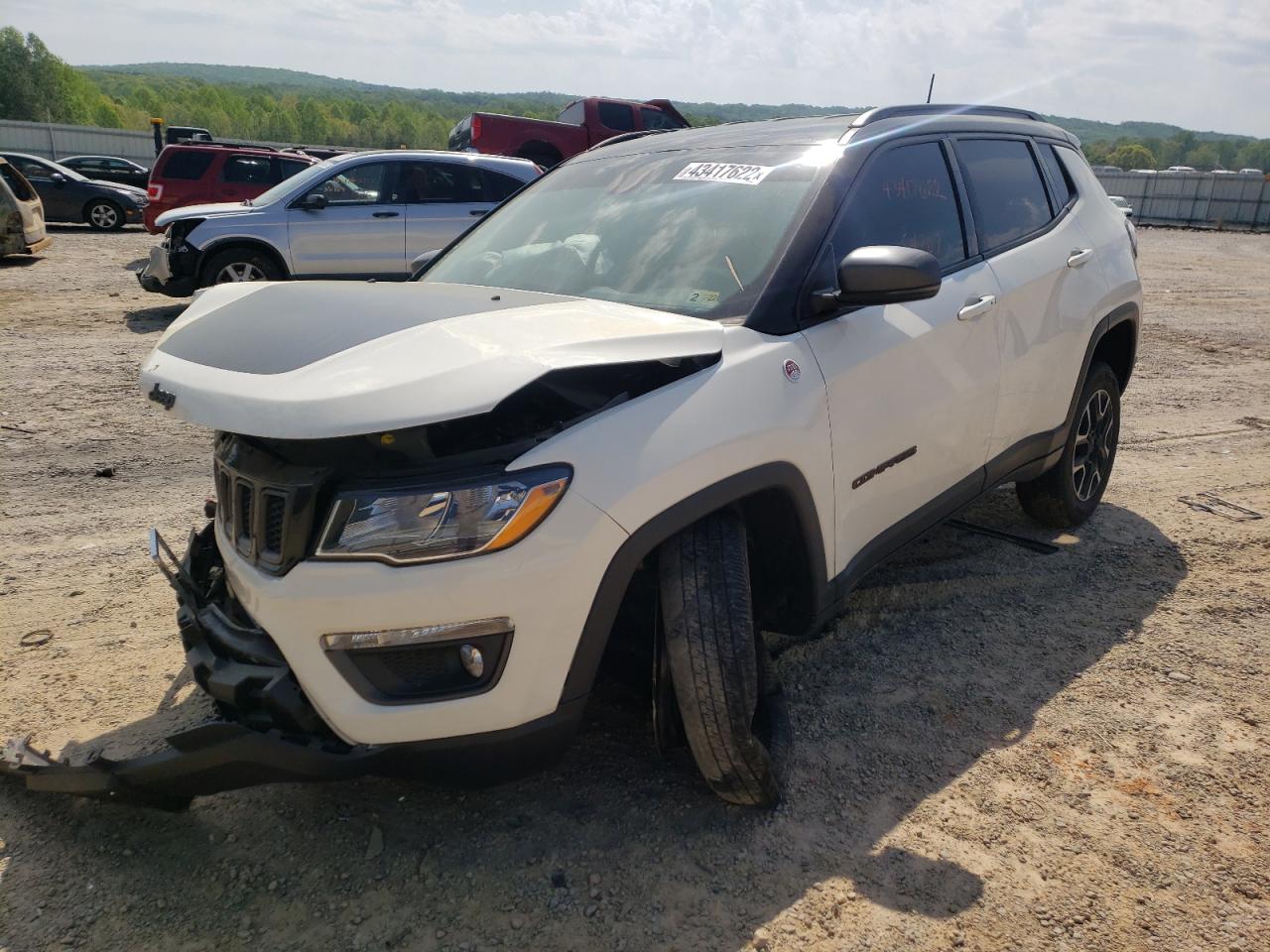 Photo 2 from auction – 2020 JEEP COMPASS TR with VIN 3C4NJDDB8LT163668