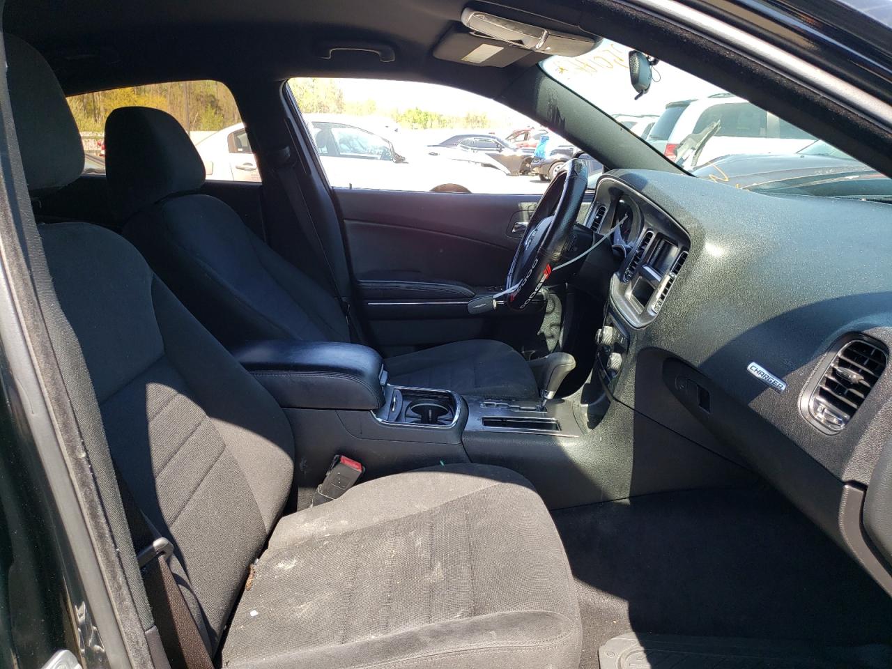 Photo 5 from auction – 2013 DODGE CHARGER SE with VIN 2C3CDXBG2DH537012