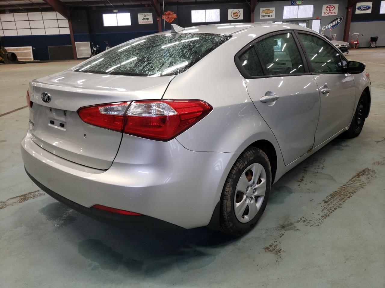 Photo 4 from auction – 2014 KIA FORTE LX with VIN KNAFK4A6XE5171909