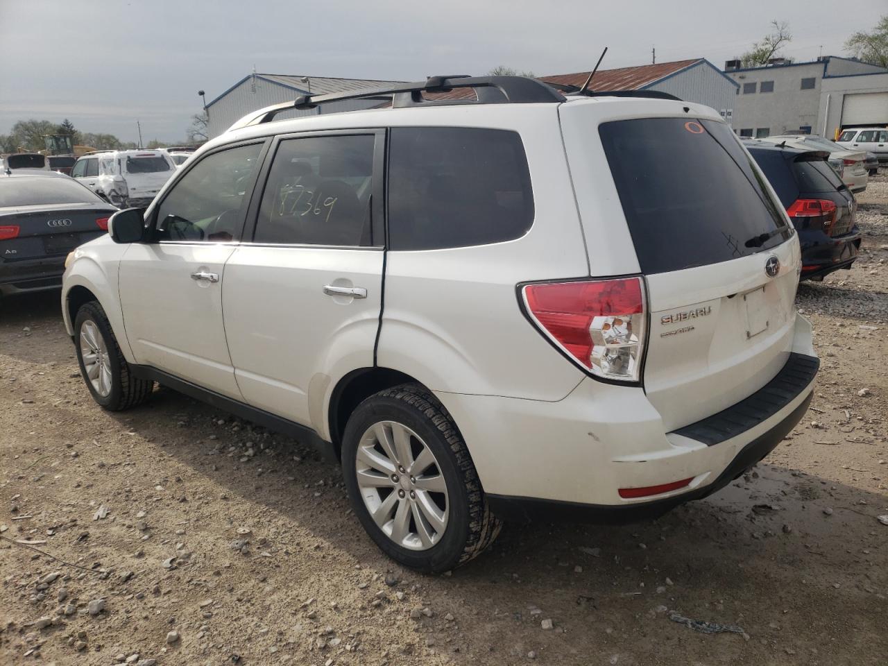 Photo 3 from auction – 2011 SUBARU FORESTER L with VIN JF2SHBEC1BH730165