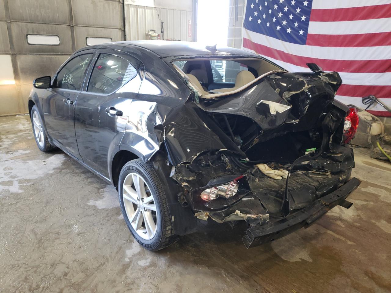 Photo 3 from auction – 2013 DODGE AVENGER SX with VIN 1C3CDZCB2DN619568