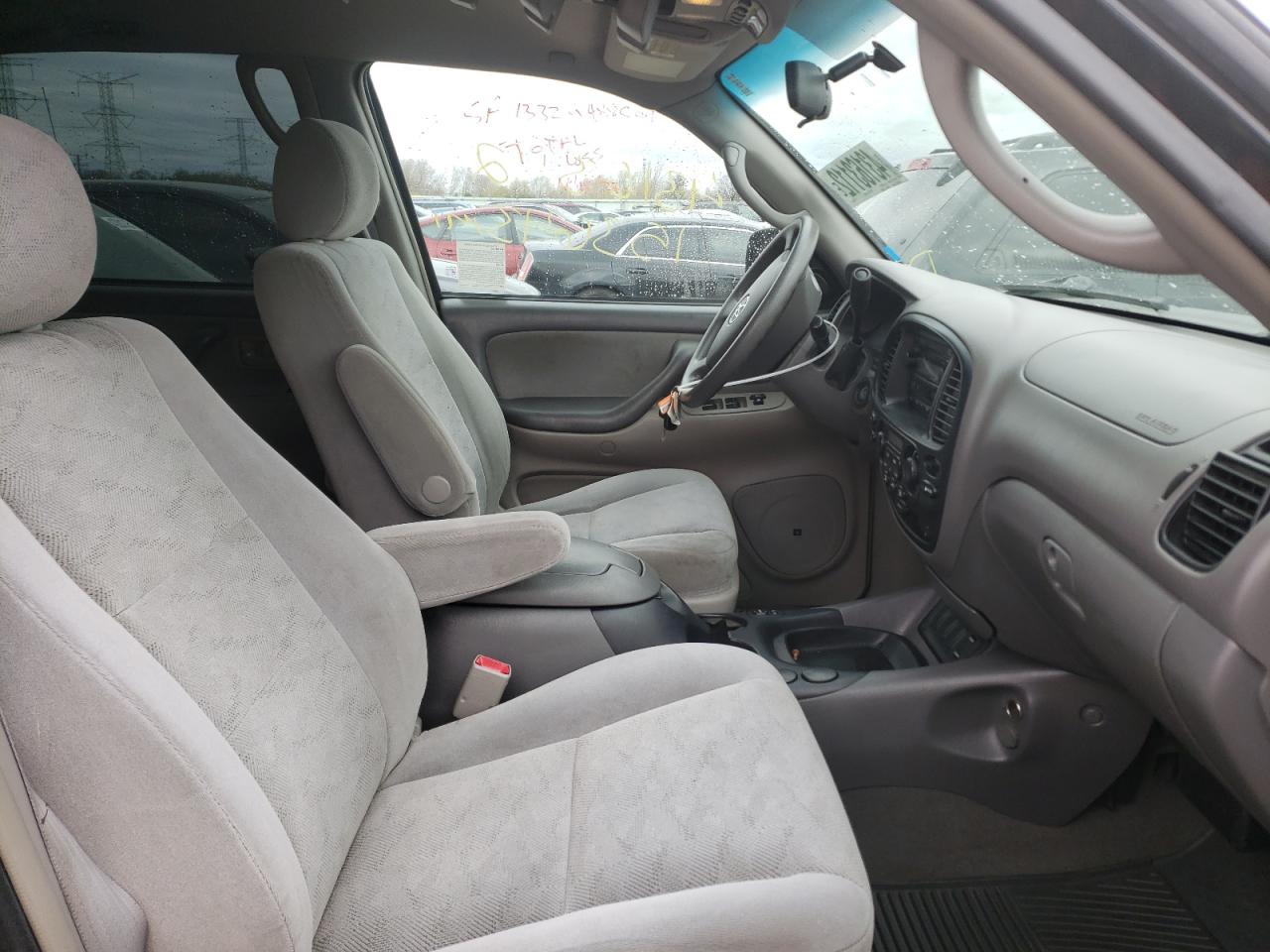 Photo 5 from auction – 2006 TOYOTA SEQUOIA SR with VIN 5TDZT34A96S264360