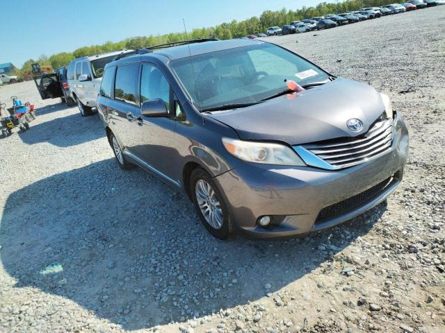 TOYOTA SIENNA XLE 2011 with VIN 5TDYK3DC6BS164839 - Photo from auction