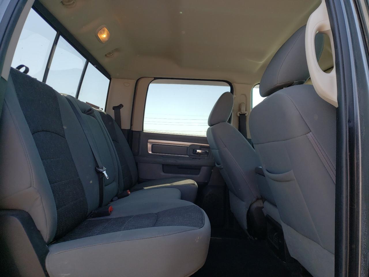 Photo 6 from auction – 2013 RAM 2500 SLT with VIN 3C6TR5DT4DG530050