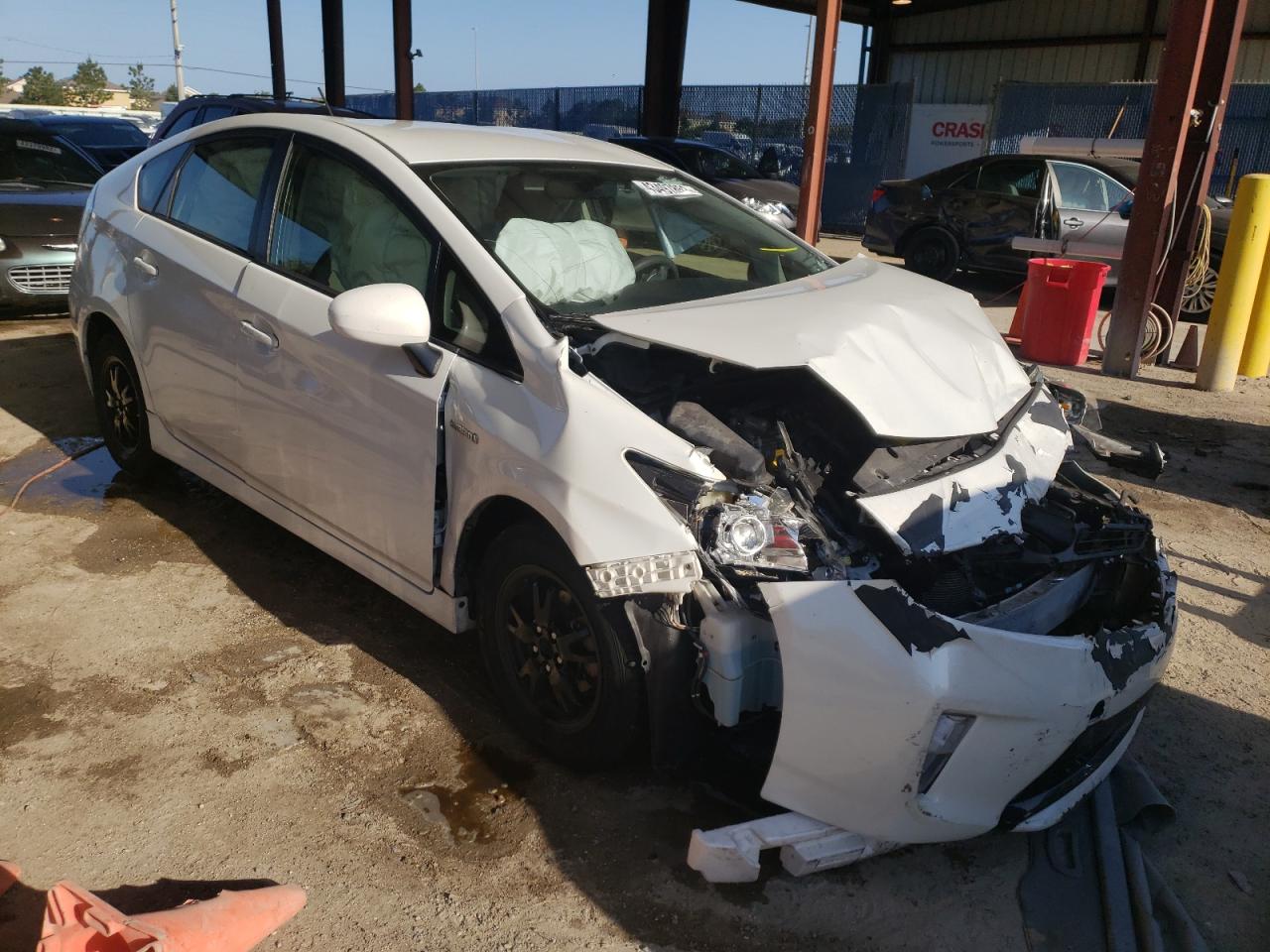 TOYOTA PRIUS 2015 with VIN JTDKN3DU3F1914917 - Photo from auction