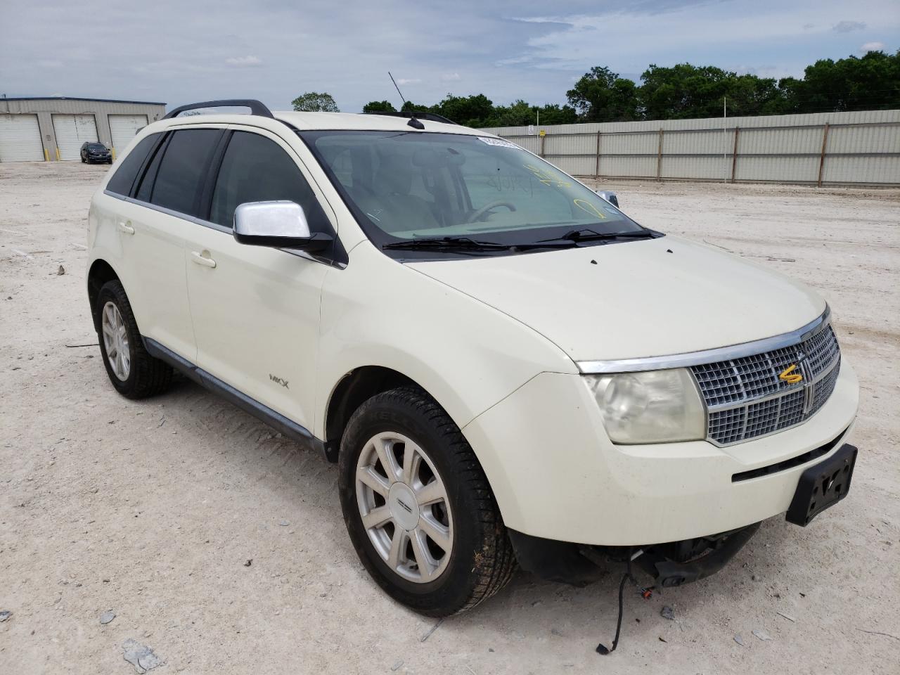 LINCOLN MKX 2007 with VIN 2LMDU68C47BJ26488 - Photo from auction
