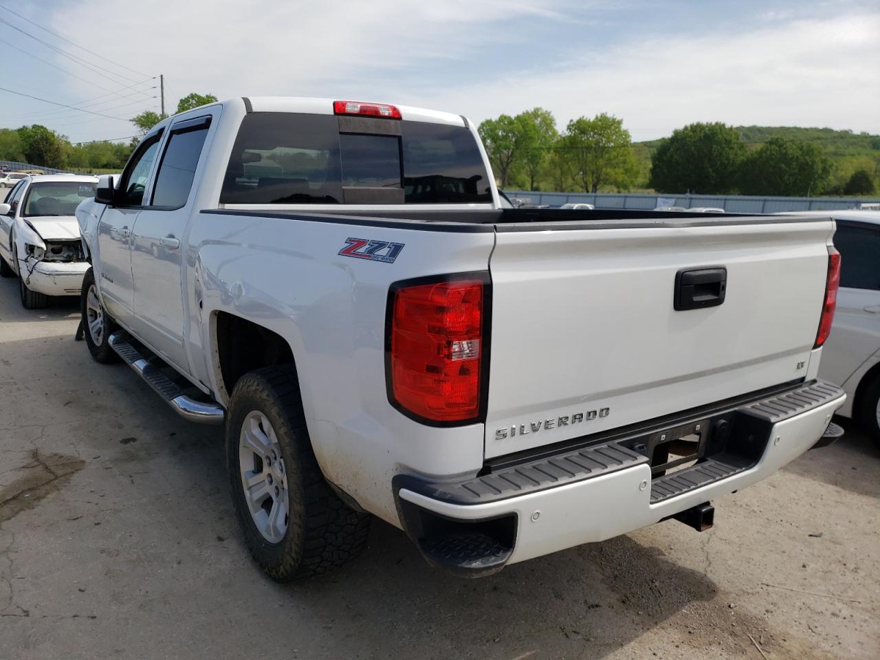 Photo 3 from auction – 2016 CHEVROLET SILVERADO with VIN 3GCUKREC4GG137886