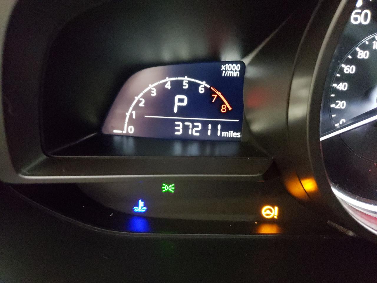 Photo 8 from auction – 2018 MAZDA 3 SPORT with VIN 3MZBN1U74JM165617