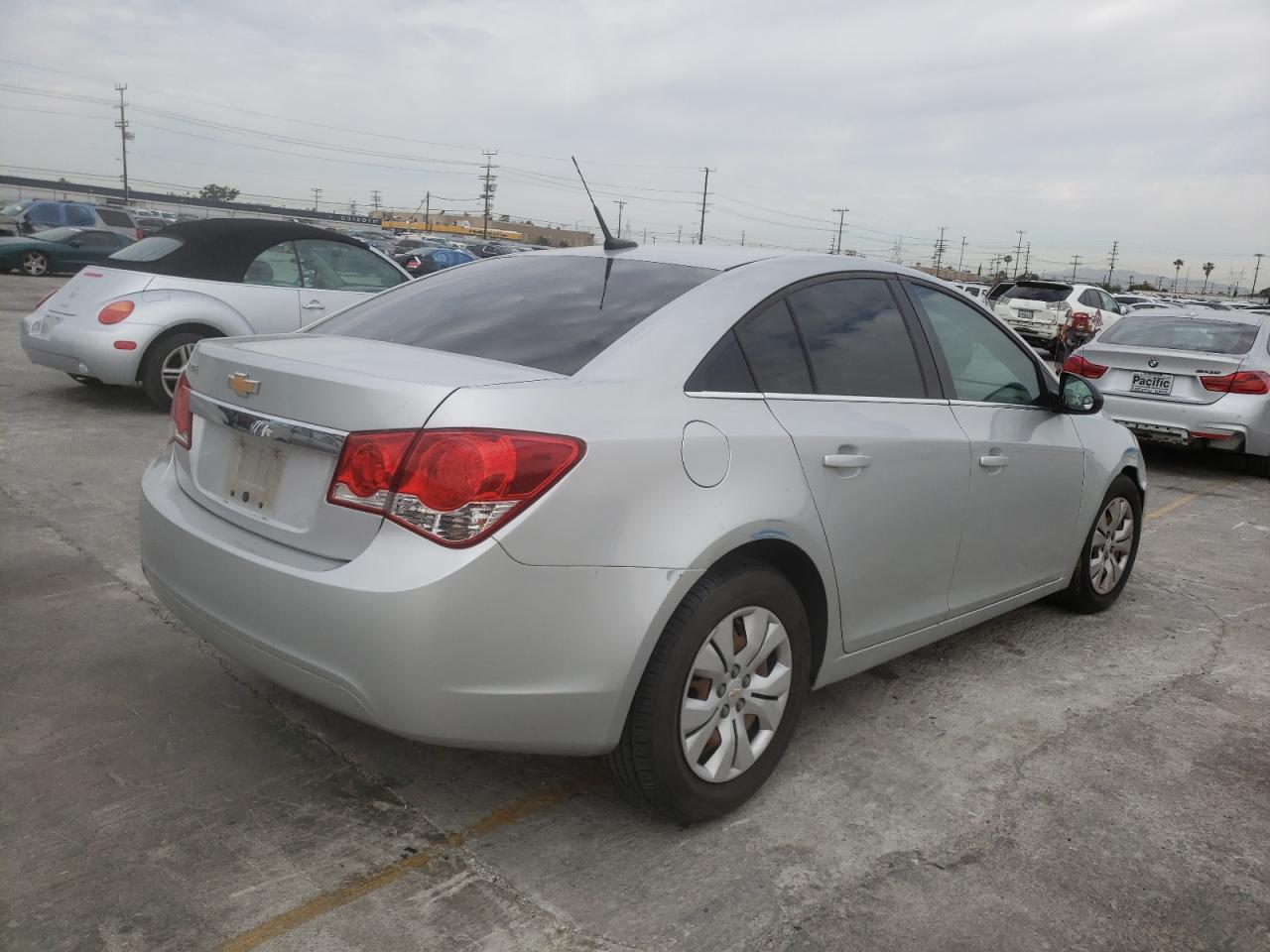 Photo 4 from auction – 2012 CHEVROLET CRUZE LS with VIN 1G1PC5SH7C7304954