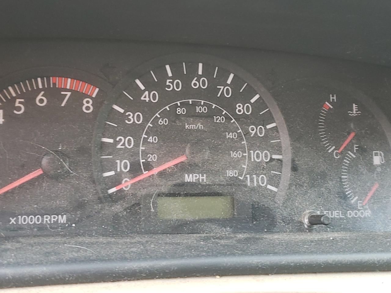 Photo 8 from auction – 2003 TOYOTA COROLLA CE with VIN 1NXBR32E83Z067124