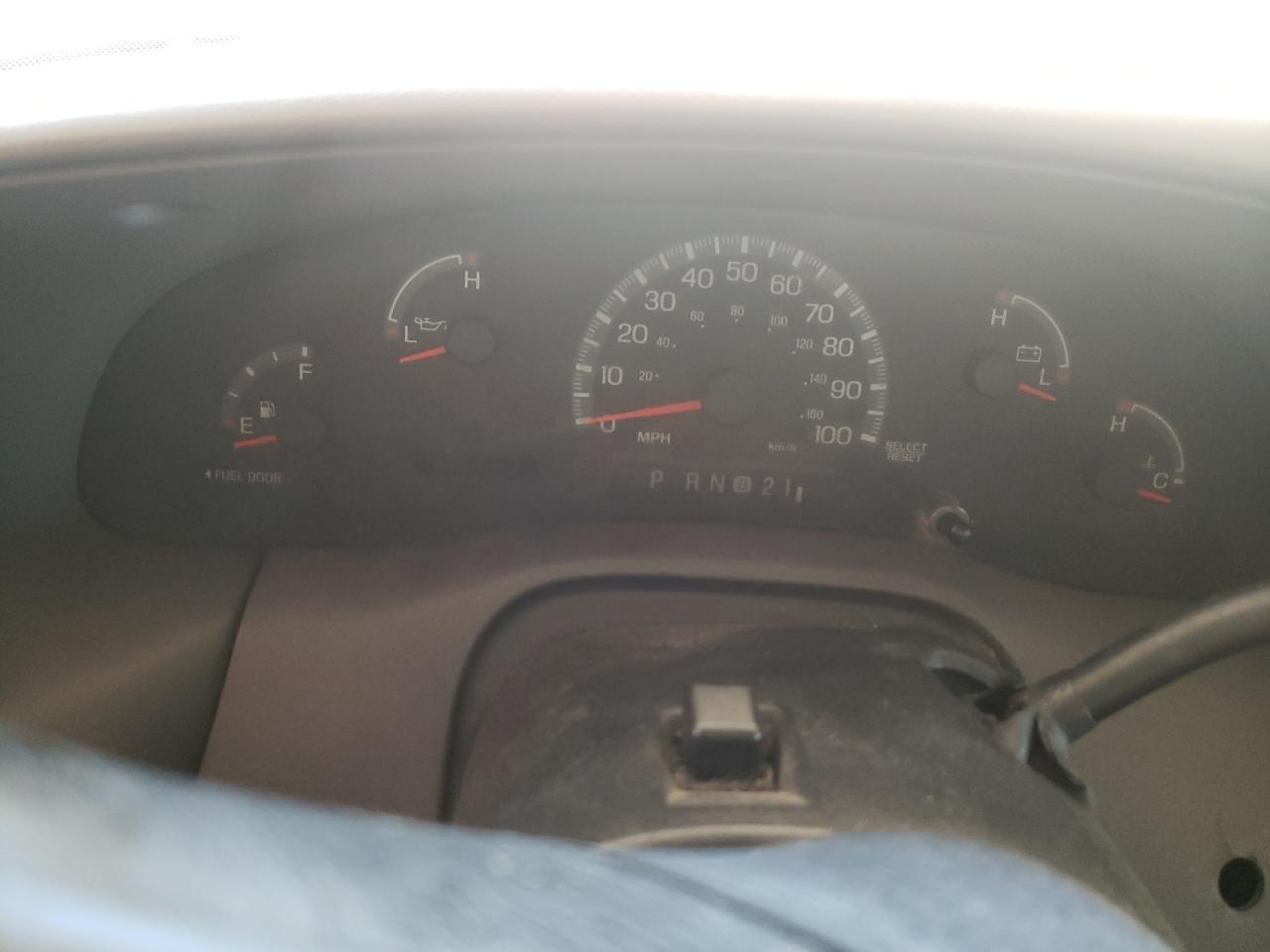 Photo 8 from auction – 2002 FORD F150 with VIN 1FTRF17L92KD70530