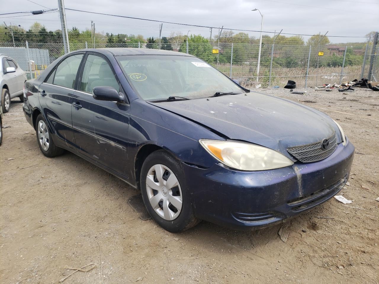 Photo 1 from auction – 2002 TOYOTA CAMRY LE with VIN 4T1BE32K72U593700