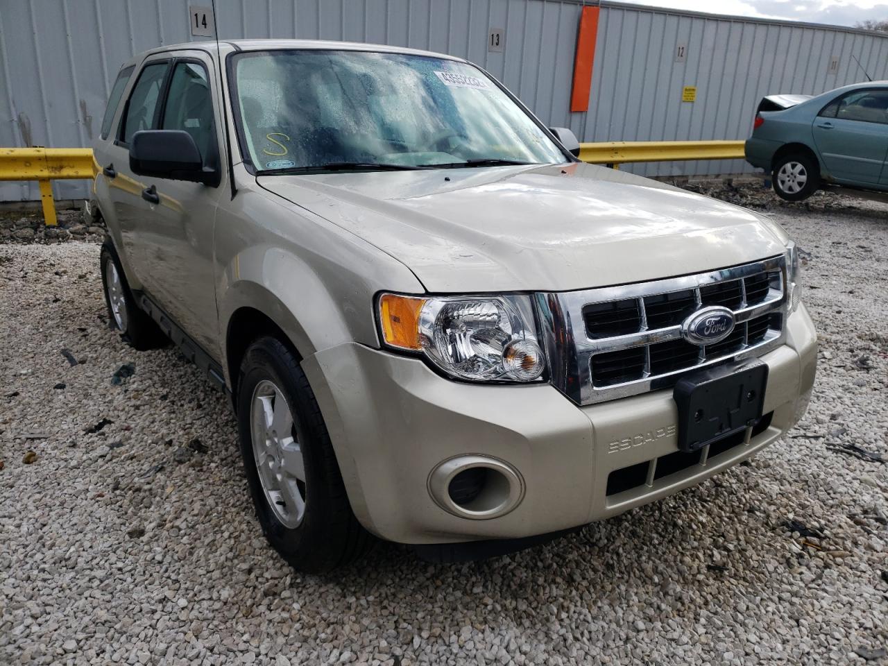 FORD ESCAPE XLS 2011 with VIN 1FMCU0C79BKB77823 - Photo from auction