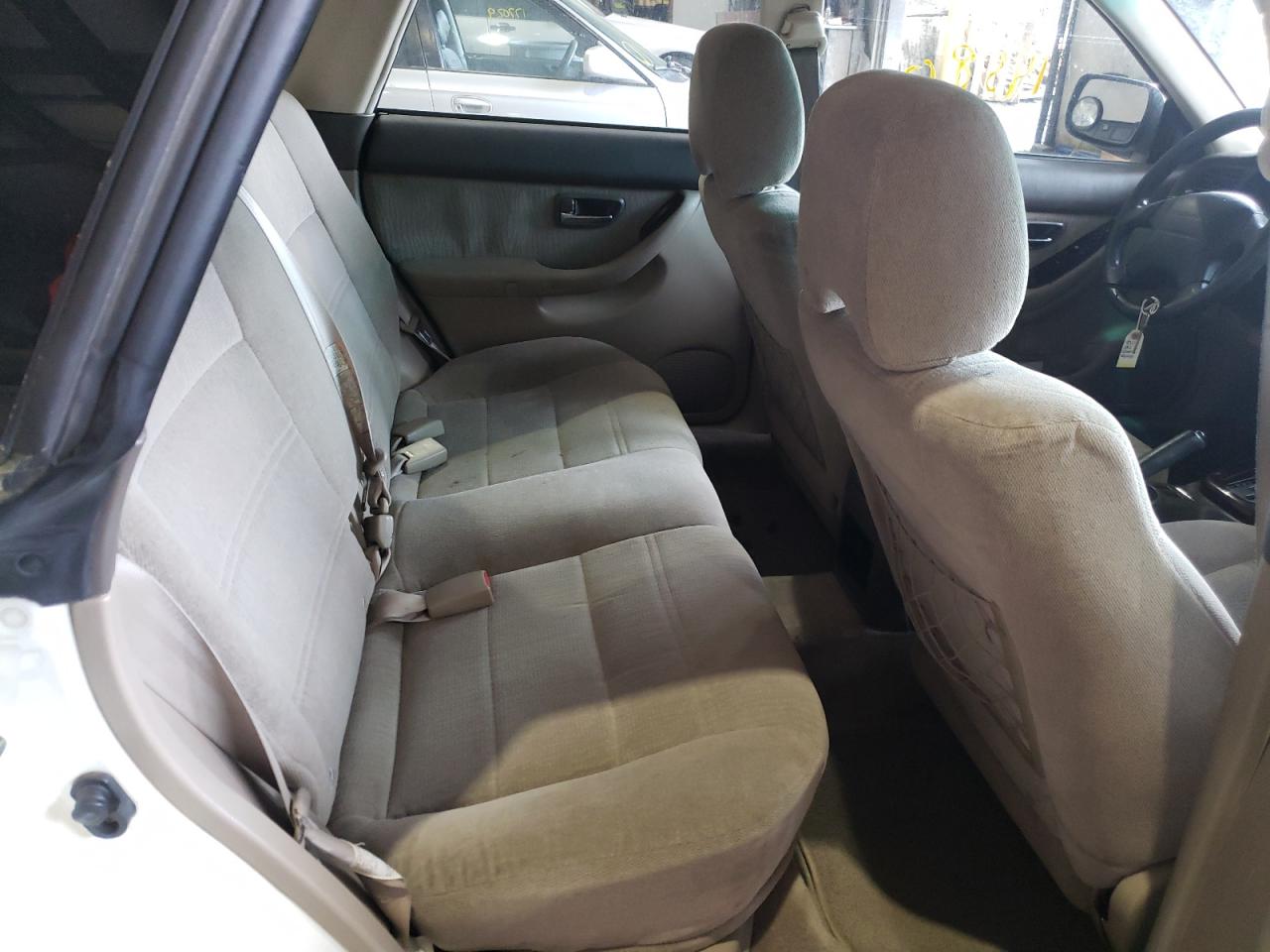 Photo 6 from auction – 2002 SUBARU LEGACY OUT with VIN 4S3BH665927632965
