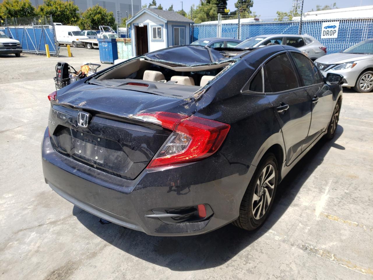 Photo 15 from auction – 2016 HONDA CIVIC EX with VIN 19XFC2F79GE242076