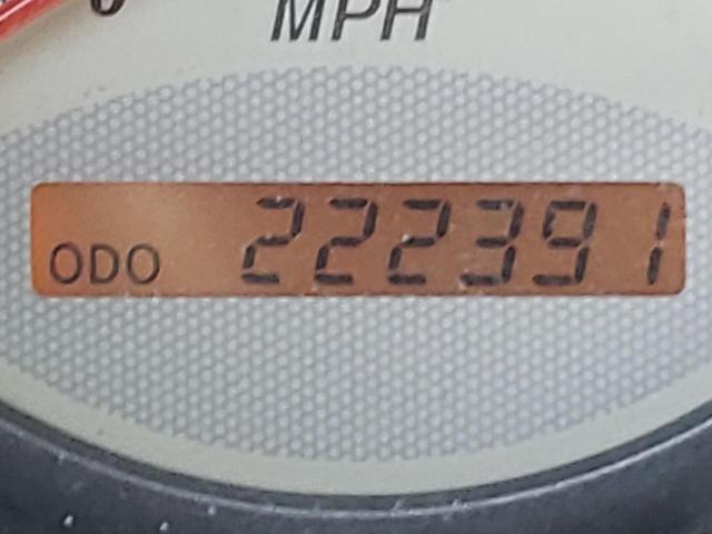 Photo 8 from auction – 2003 TOYOTA RAV4 with VIN JTEGH20V830109384