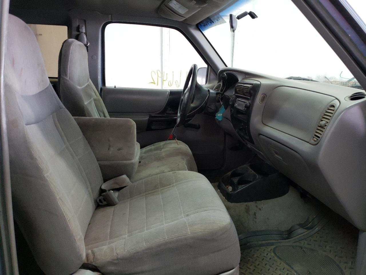 Photo 5 from auction – 1997 FORD RANGER with VIN 1FTDR15X4VPA60994
