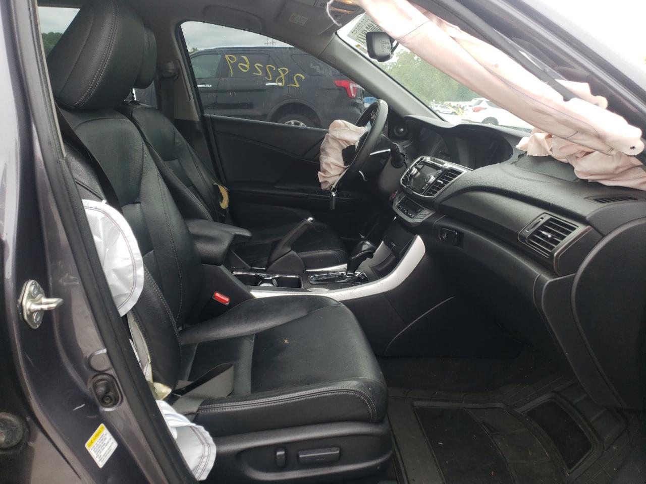 Photo 5 from auction – 2015 HONDA ACCORD EXL with VIN 1HGCR2F82FA007595