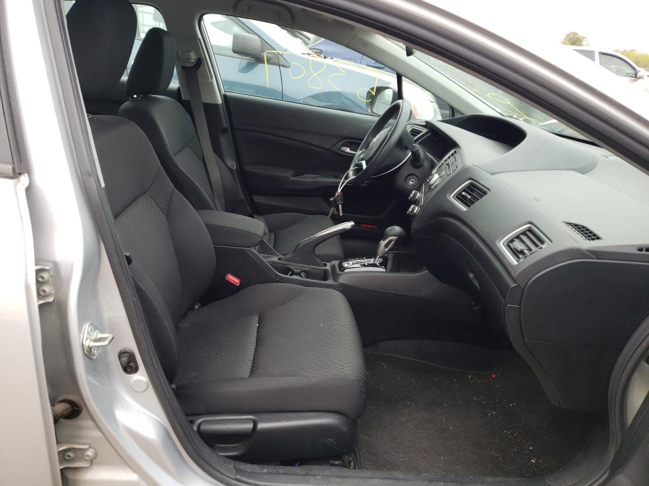 Photo 5 from auction – 2014 HONDA CIVIC LX with VIN 2HGFB2F53EH558366