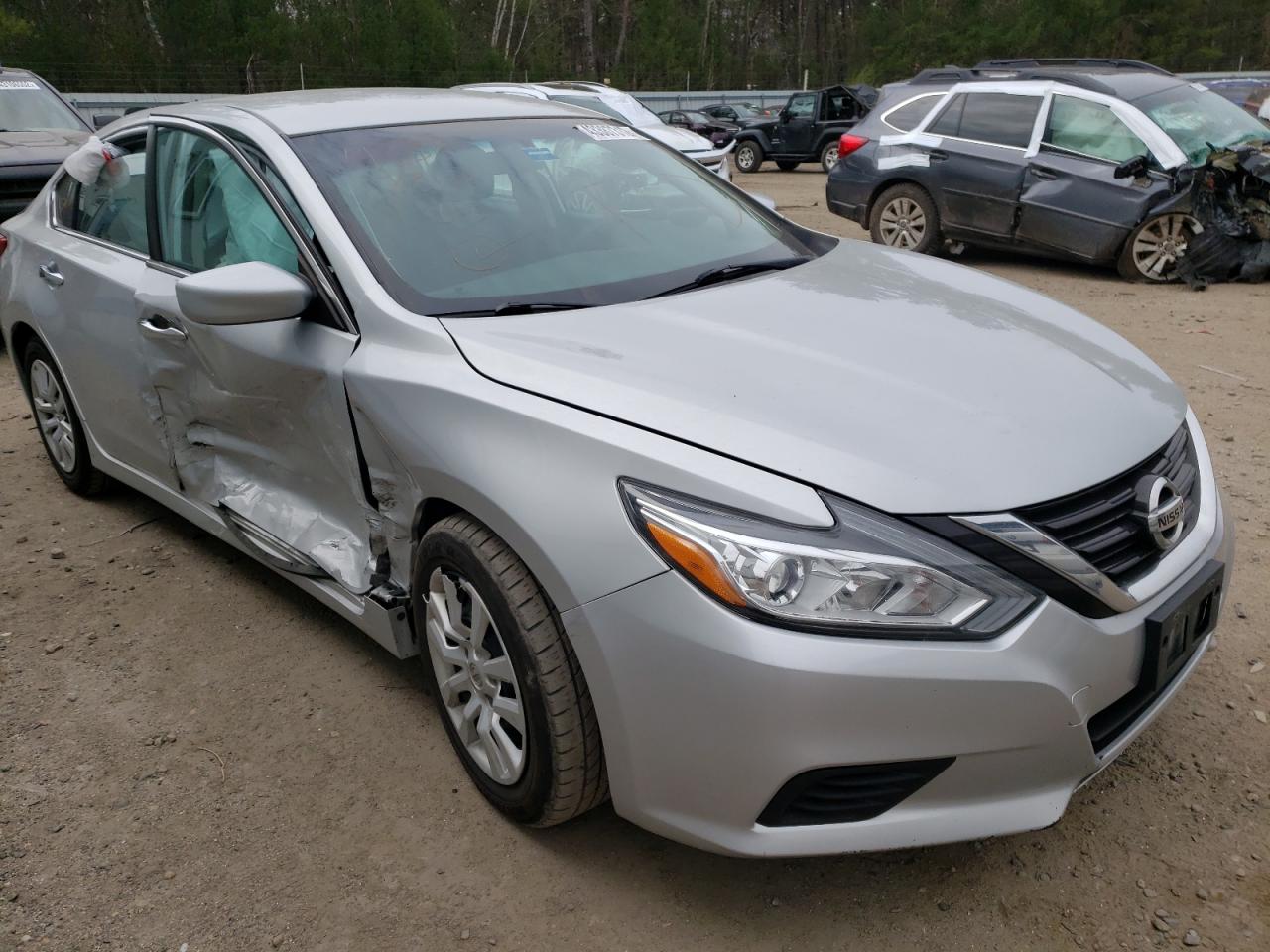NISSAN ALTIMA 2.5 2017 with VIN 1N4AL3AP7HC194082 - Photo from auction