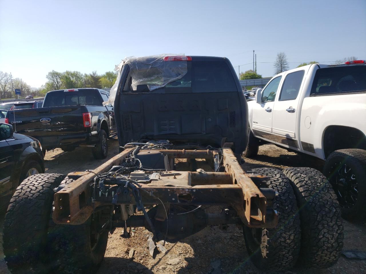 Photo 9 from auction – 2016 CHEVROLET SILVERADO with VIN 1GC4K0C83GF251406