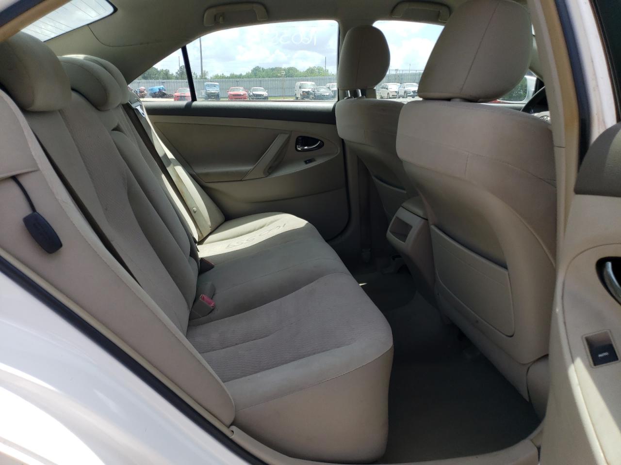 Photo 6 from auction – 2011 TOYOTA CAMRY BASE with VIN 4T1BF3EK0BU678287