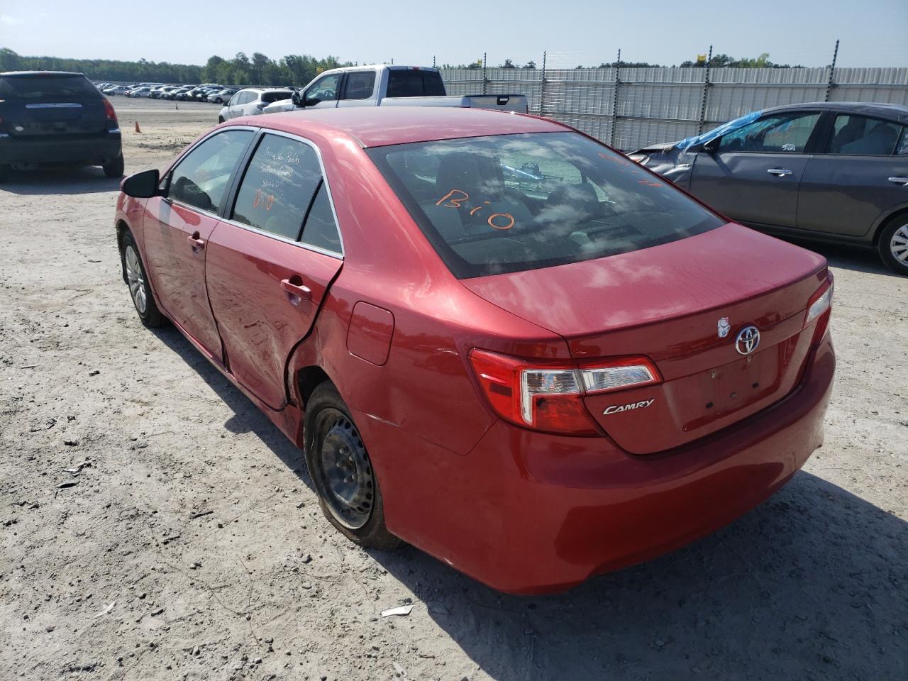 Photo 3 from auction – 2014 TOYOTA CAMRY L with VIN 4T1BF1FK5EU781521