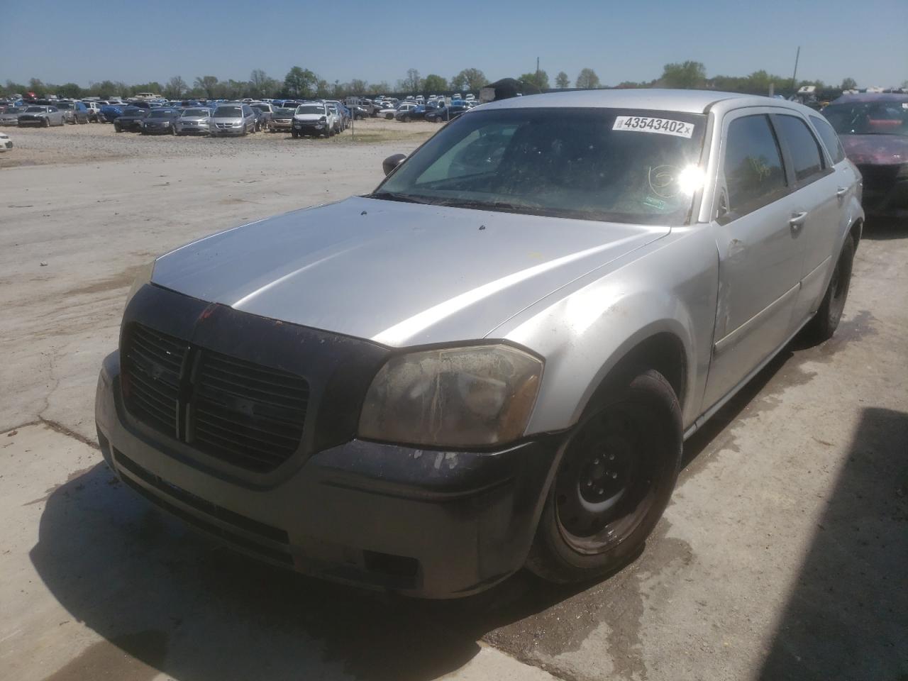 Photo 2 from auction – 2005 DODGE MAGNUM SE with VIN 2D4FV48T05H679579
