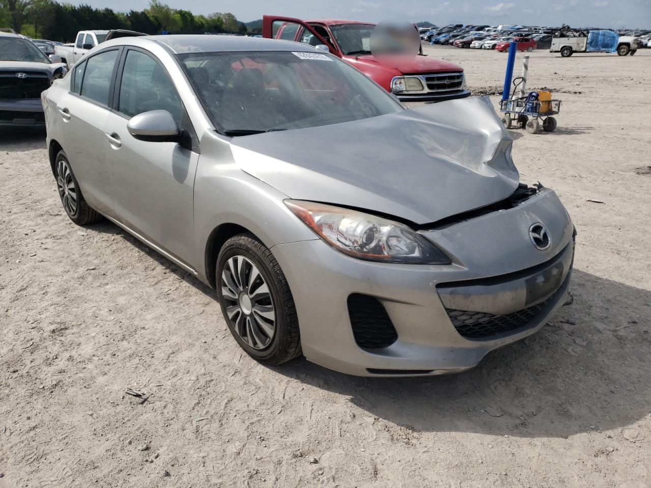 Photo 1 from auction – 2013 MAZDA 3 I with VIN JM1BL1TG6D1797174