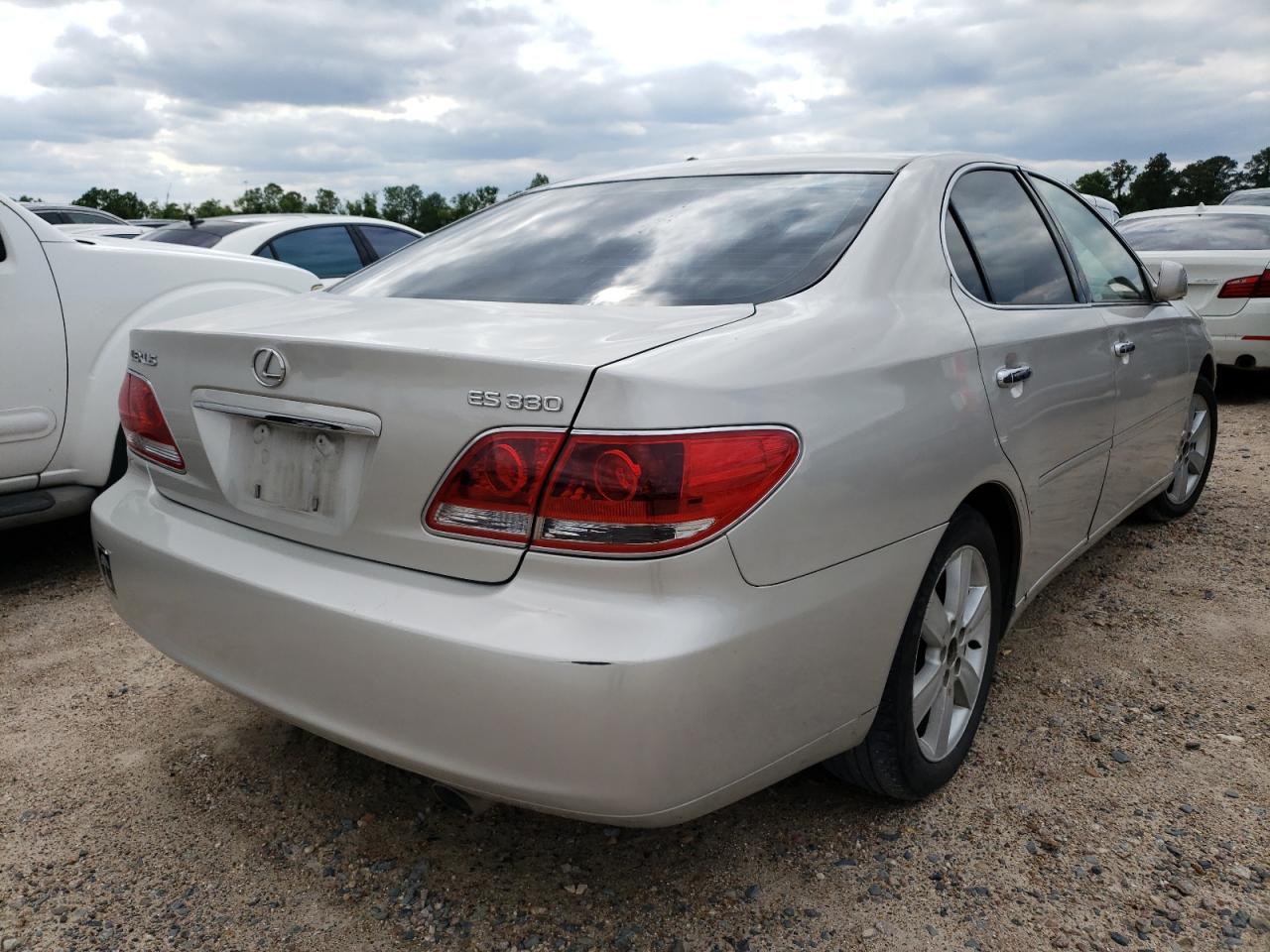 Photo 4 from auction – 2005 LEXUS ES 330 with VIN JTHBA30G155139566