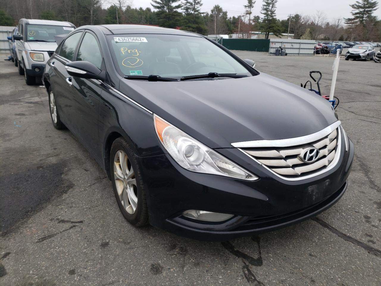 HYUNDAI SONATA SE 2012 with VIN 5NPEC4AC1CH463964 - Photo from auction